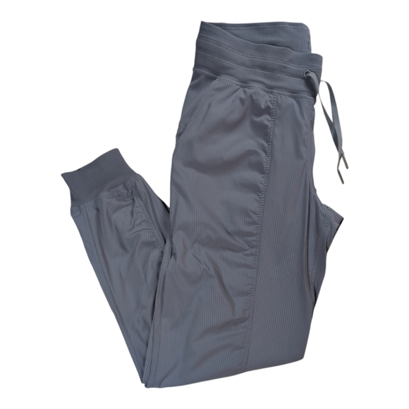 Lululemon Dance Studio Mid-Rise Jogger Full Length Light Blue Size 8 - Picture 1 of 10